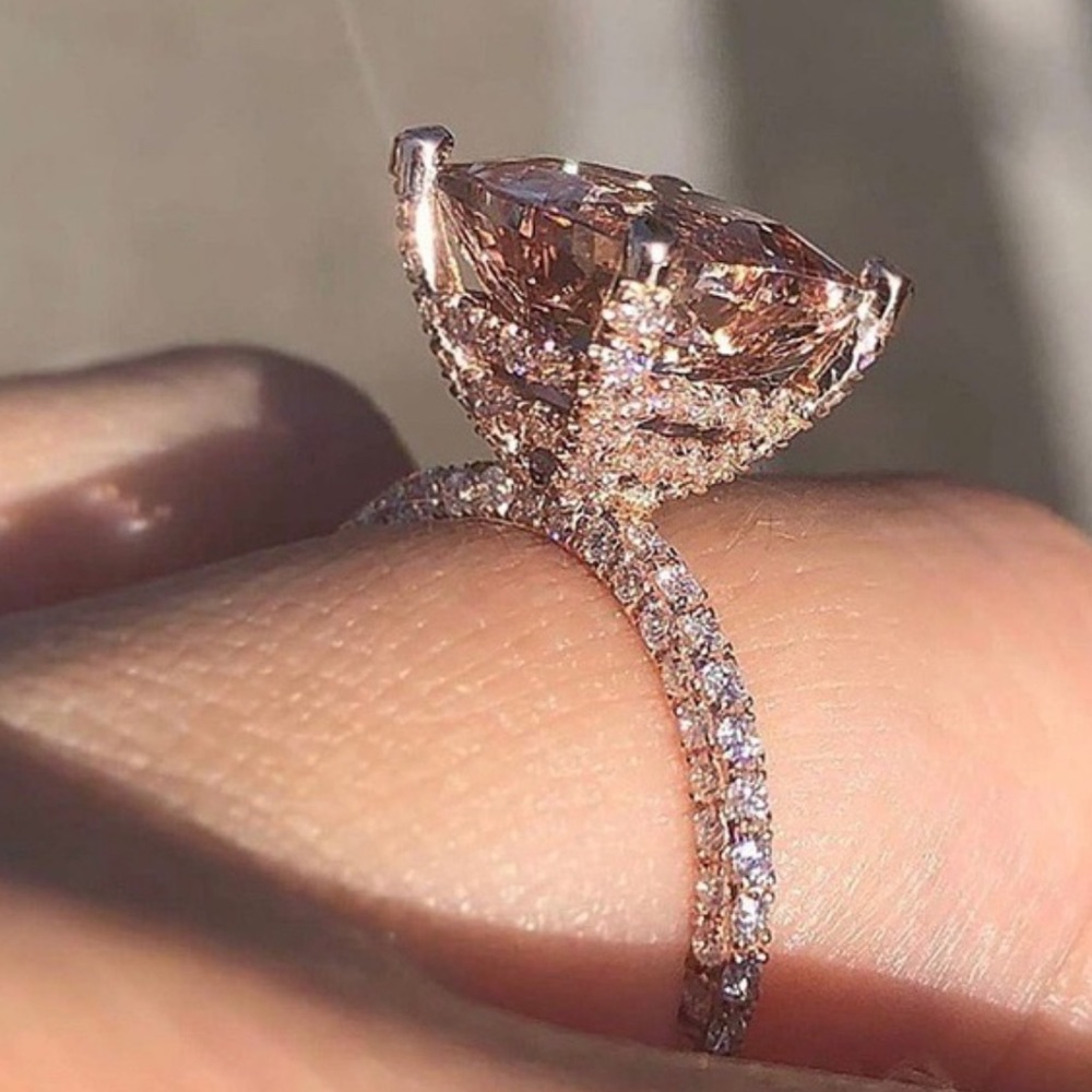 ***New 18K Rose Gold 6 Carat Round Morganite
